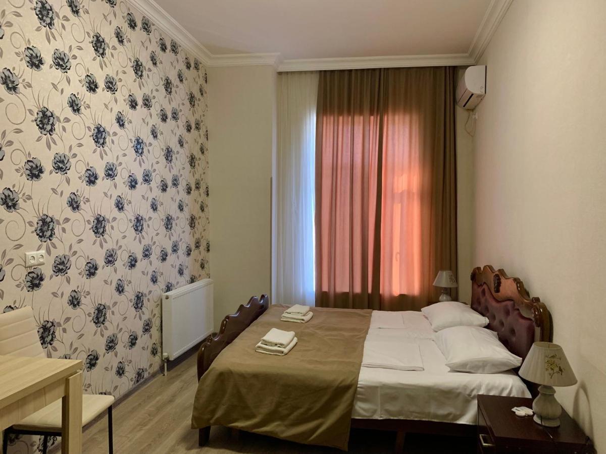 Hotel Red Bridge Kutaisi Dış mekan fotoğraf